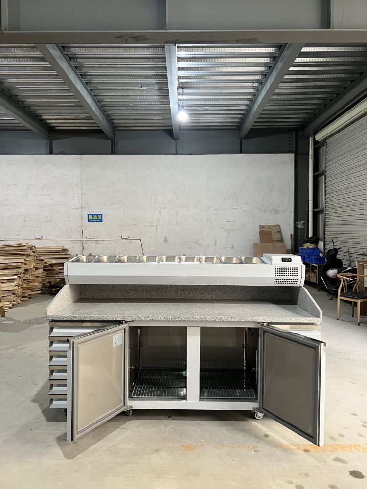 Tavolo Refrigerato per Prepara - Commercial Kitchen Vent recensione e prezzo